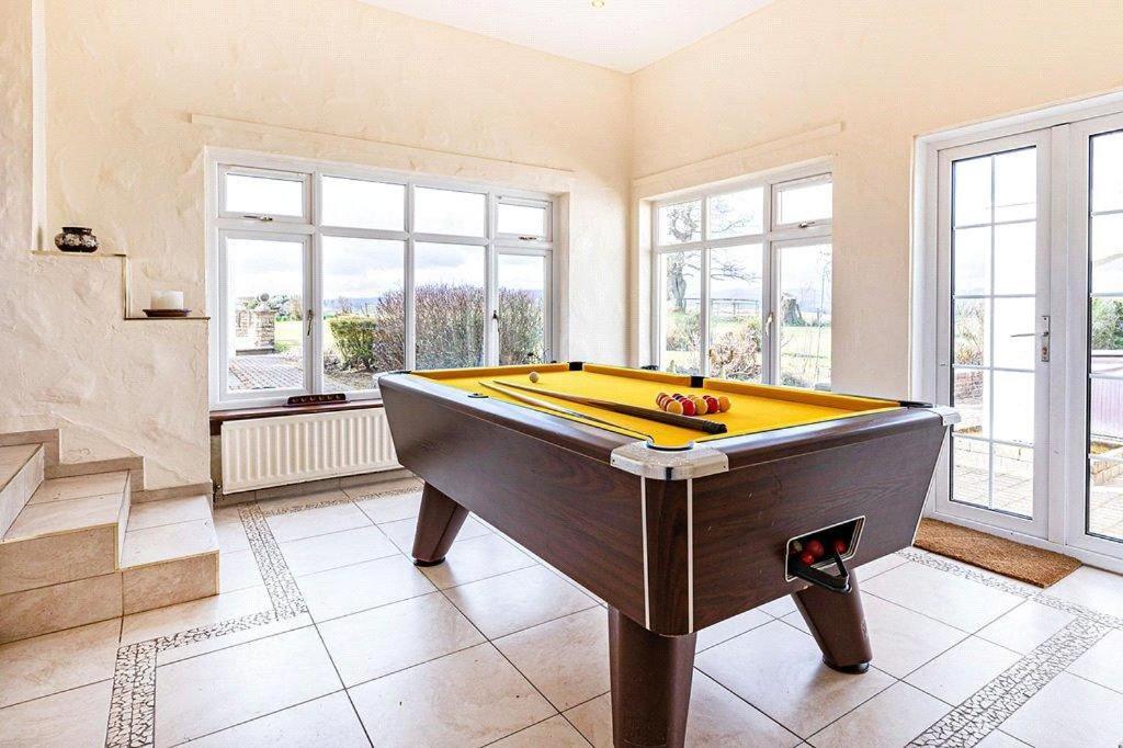 Finn Village - Loch Lomond Villa B&B - Black Room With Jacuzzi-Style Bath Glasgow Exterior foto